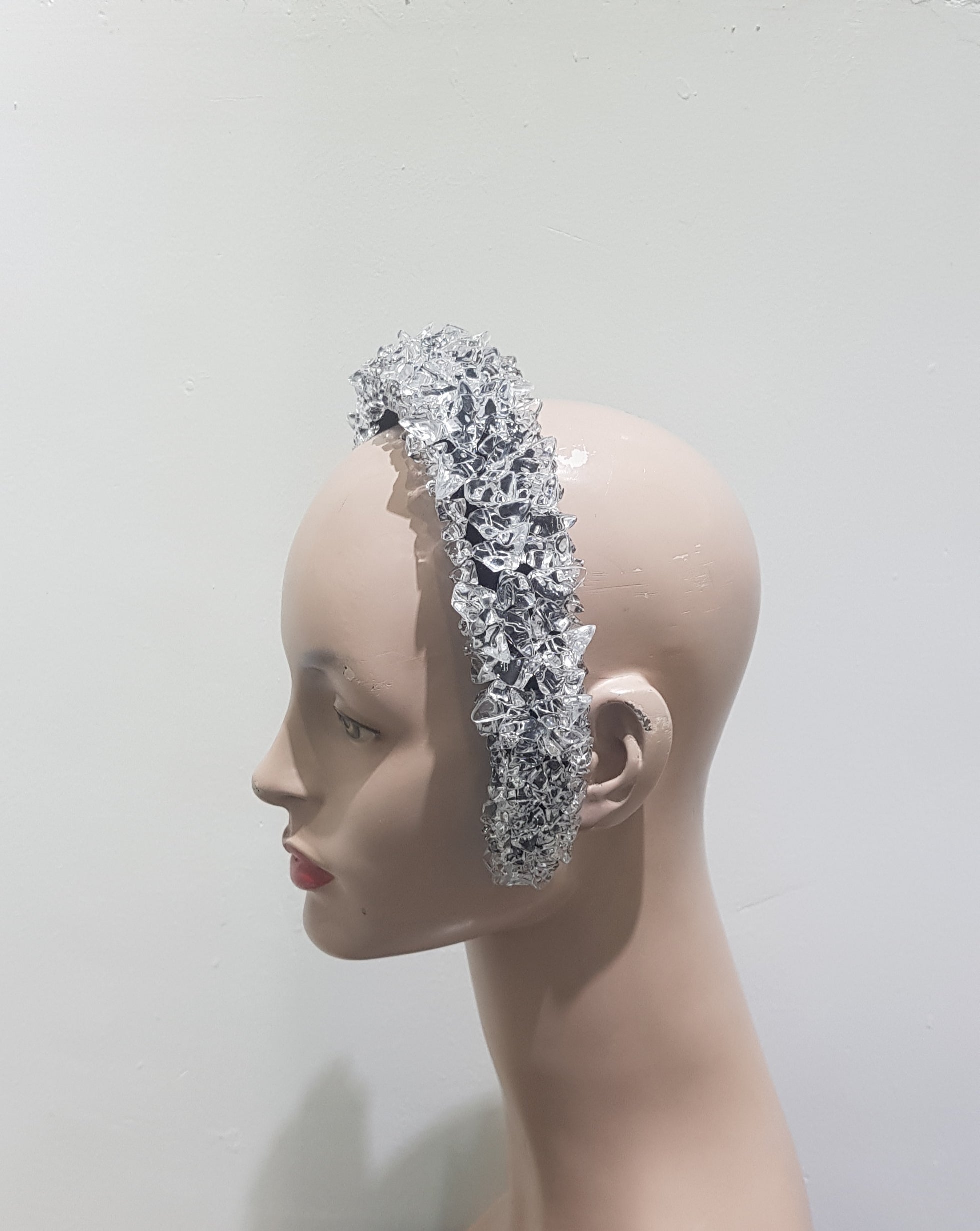 Icy Elegance: A Crystal Embellished Statement Headband