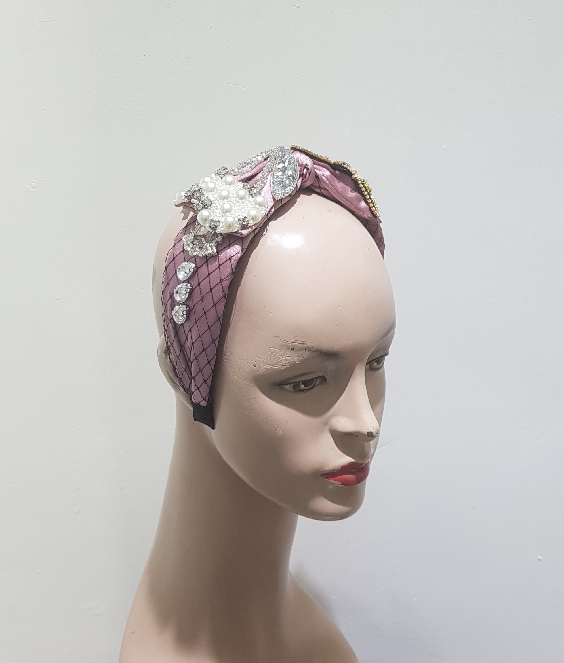 Vintage Opulence: Embellished Knot Headband