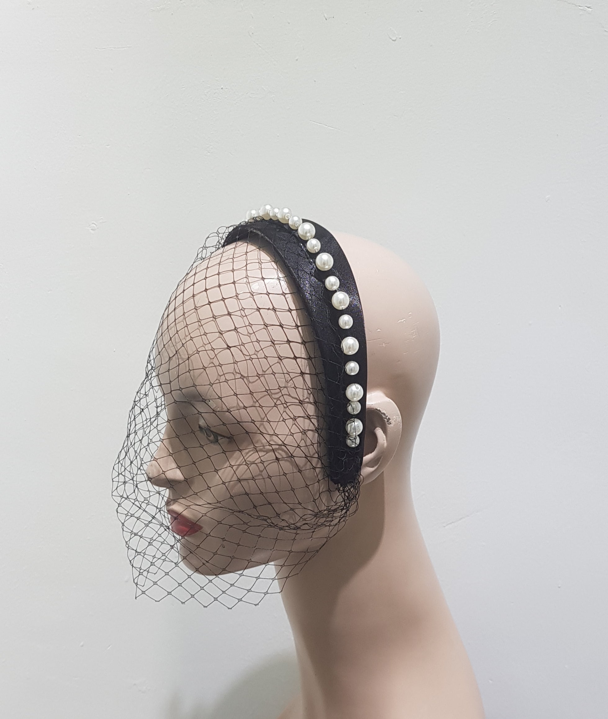 Pearl Elegance Veil Headband