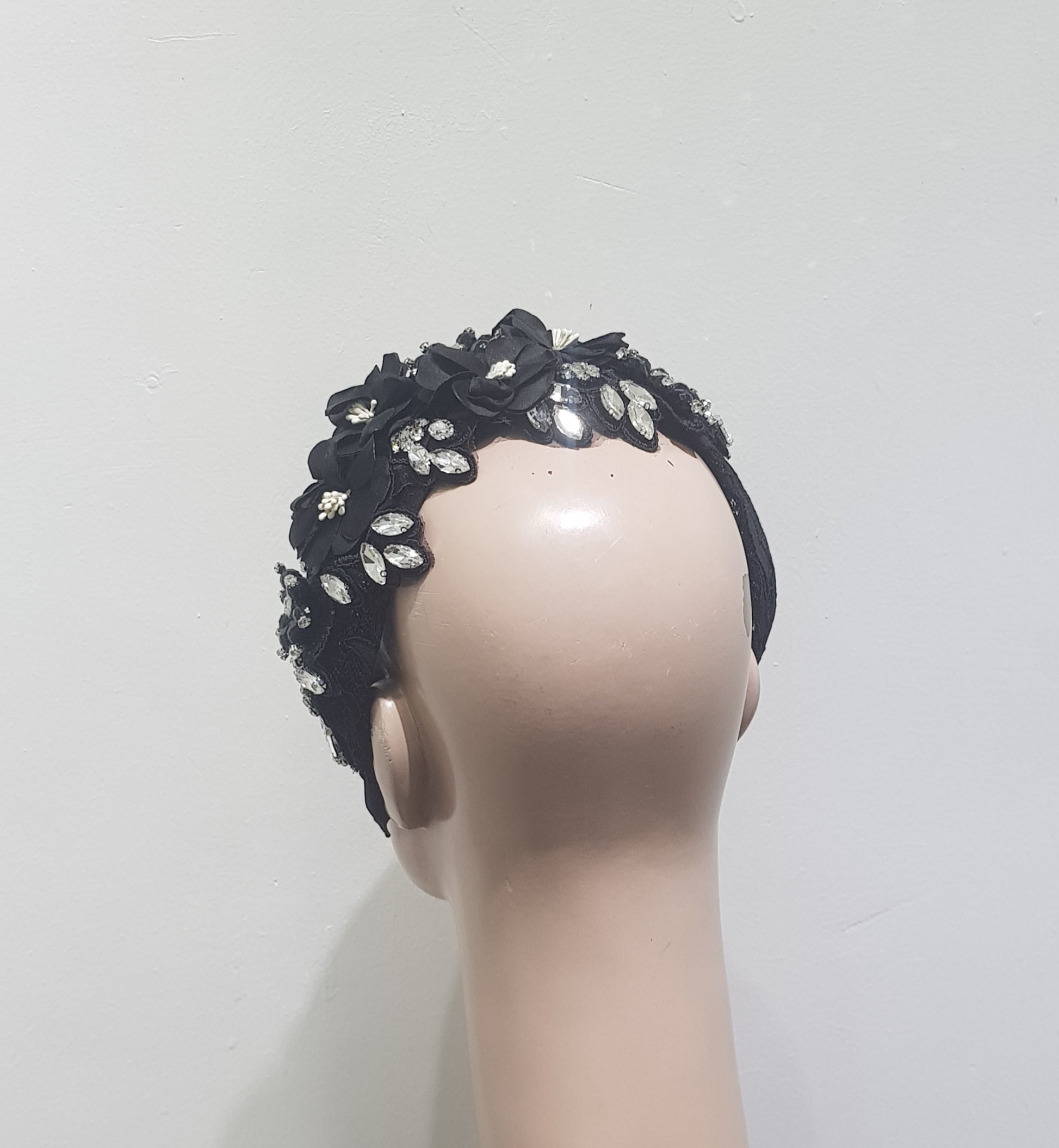 Luxurious Embellished Lace Headband