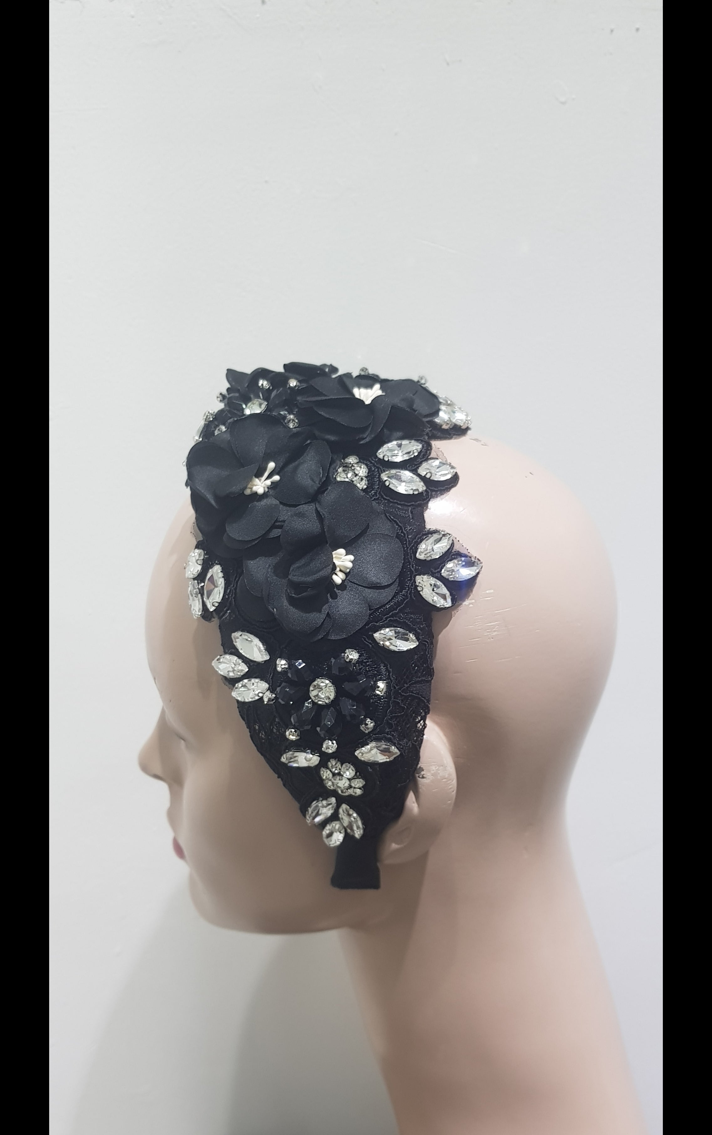 Luxurious Embellished Lace Headband