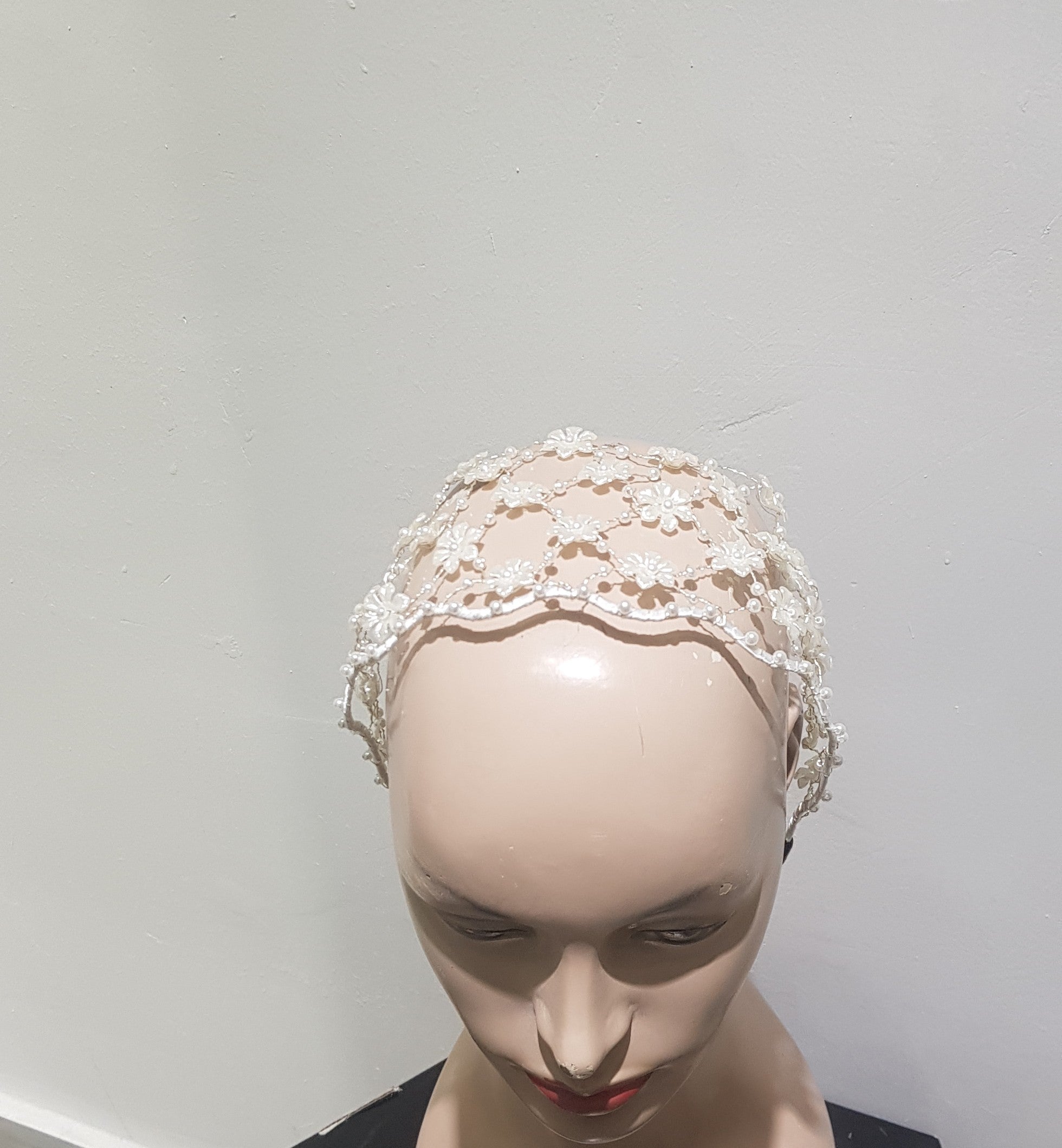 Elegant Cascade Bridal Headpiece