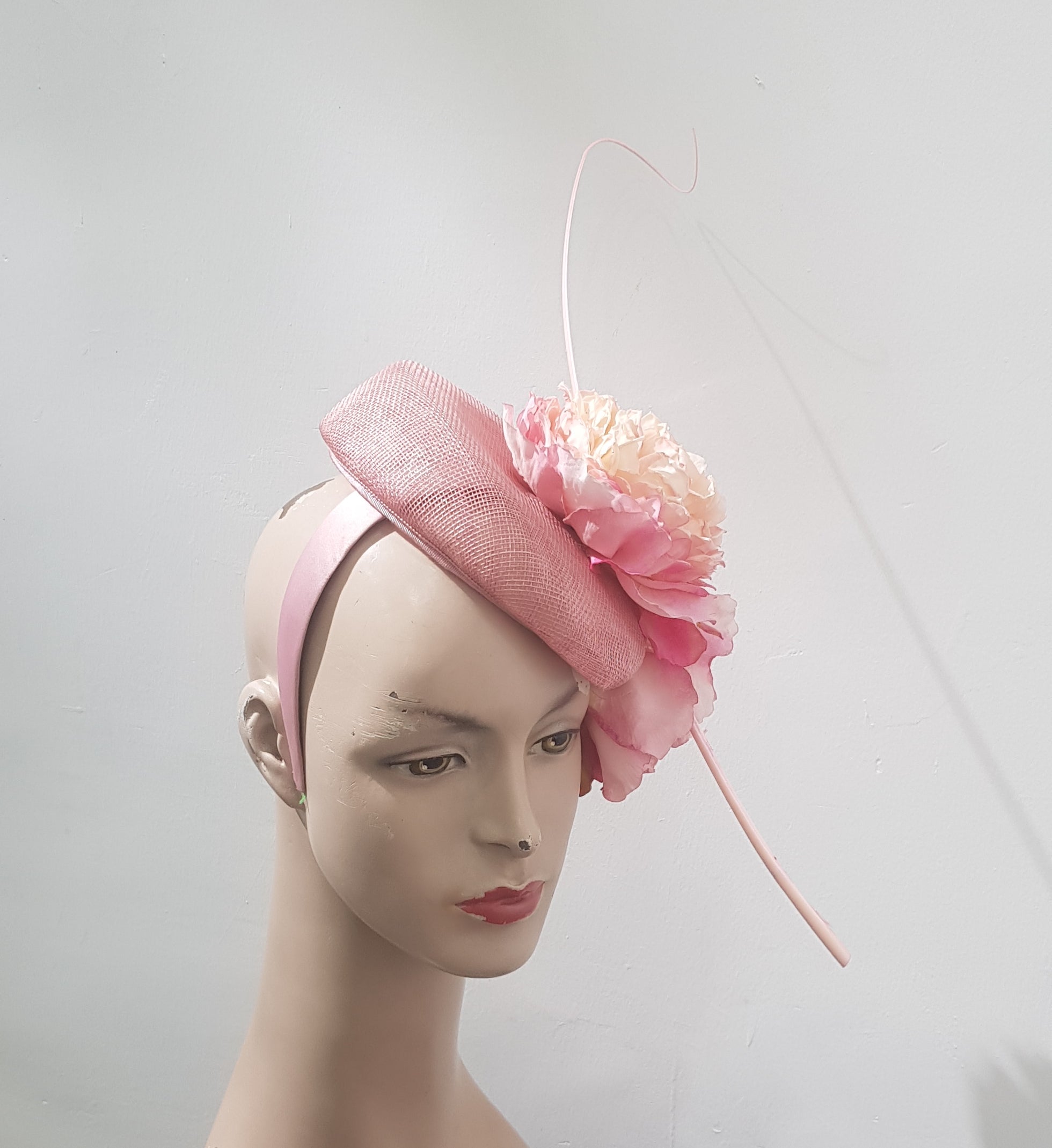 Rose Whirl Fascinator