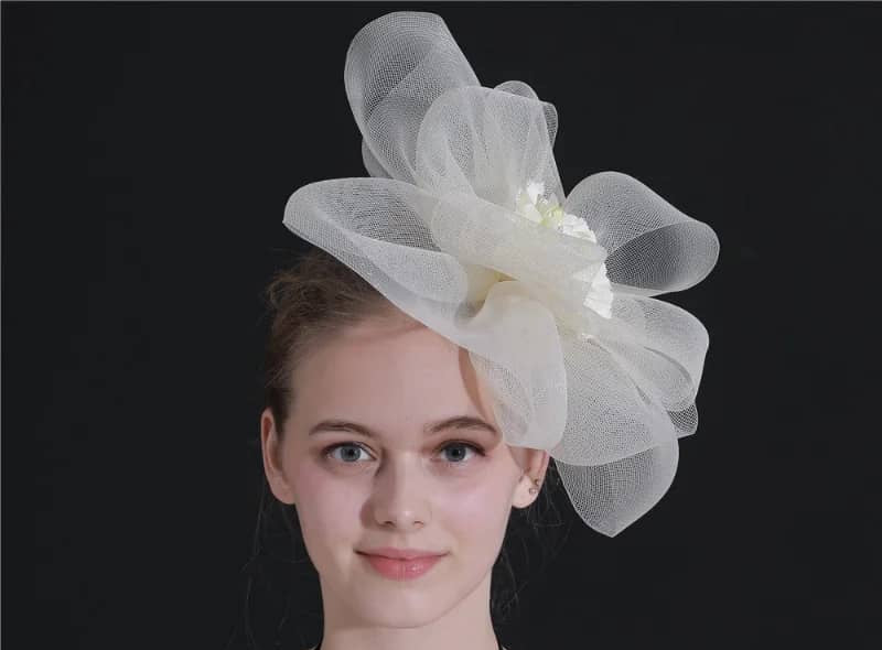 "Elegant Crinoline Fascinator"