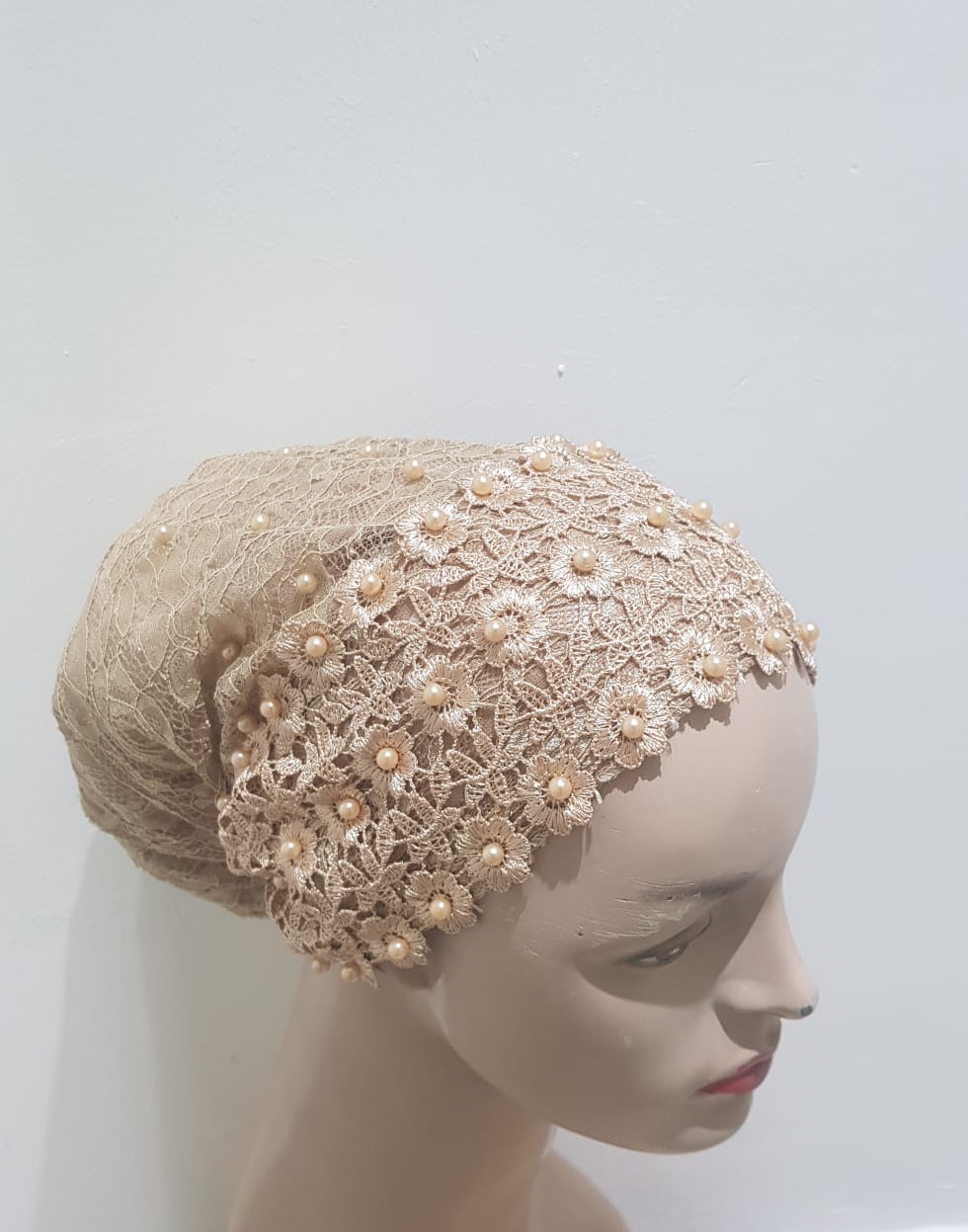 "Elegant Glow Lace"-Embellished Turban