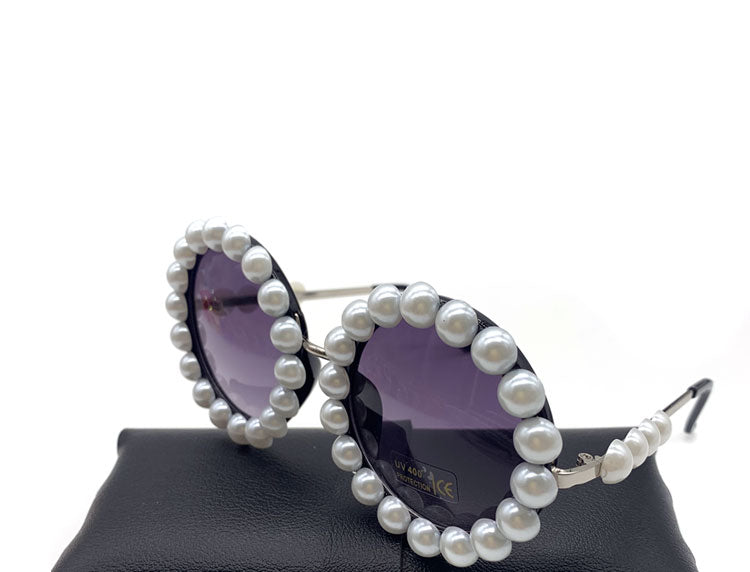 Luxurious pearl framed sunglasses