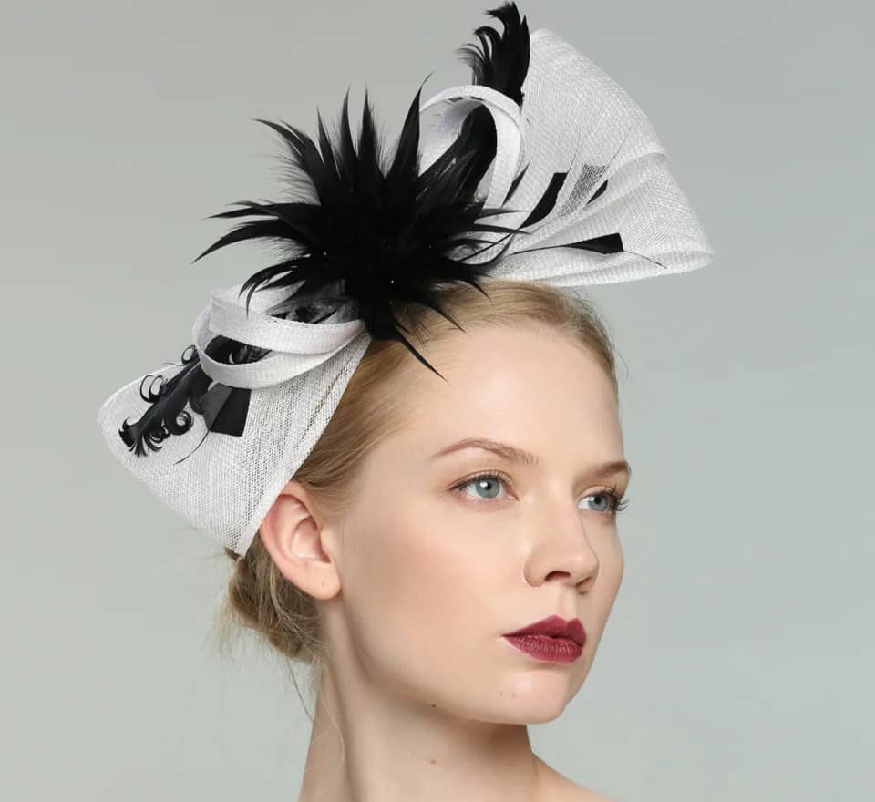 Monochrome Elegance Fascinator Set: Black & White Sophistication