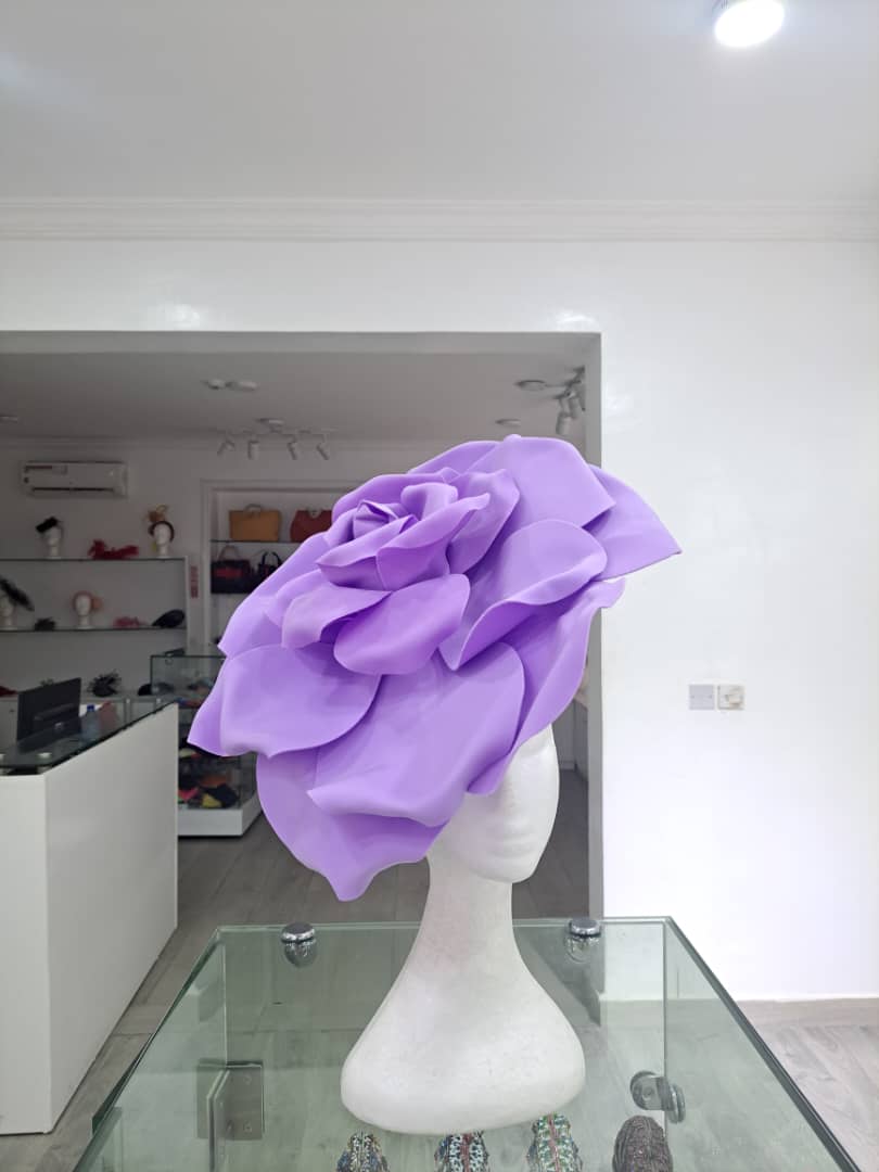 Glamorous Flower Fascinator