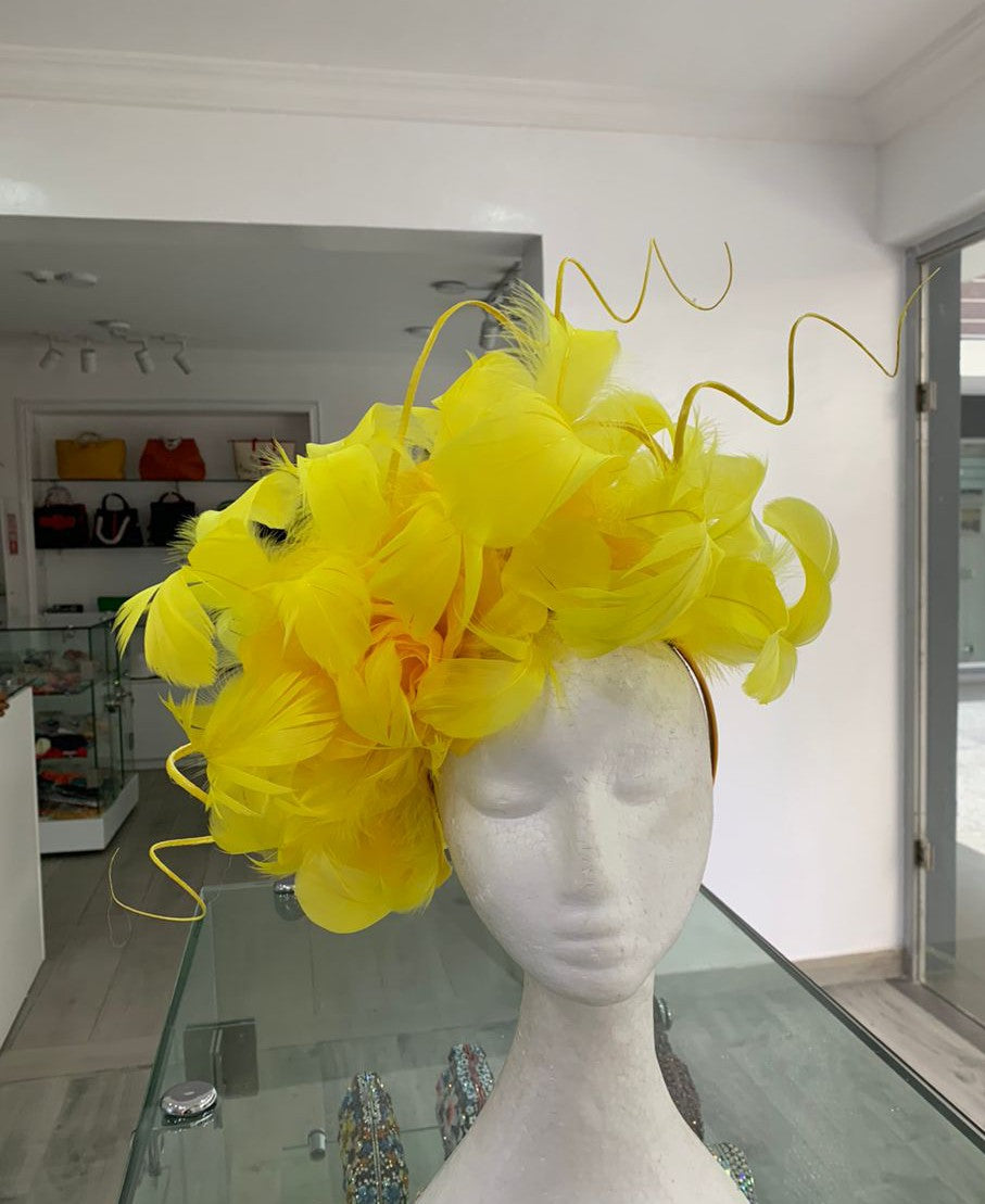 Elegance in Bloom Fascinator