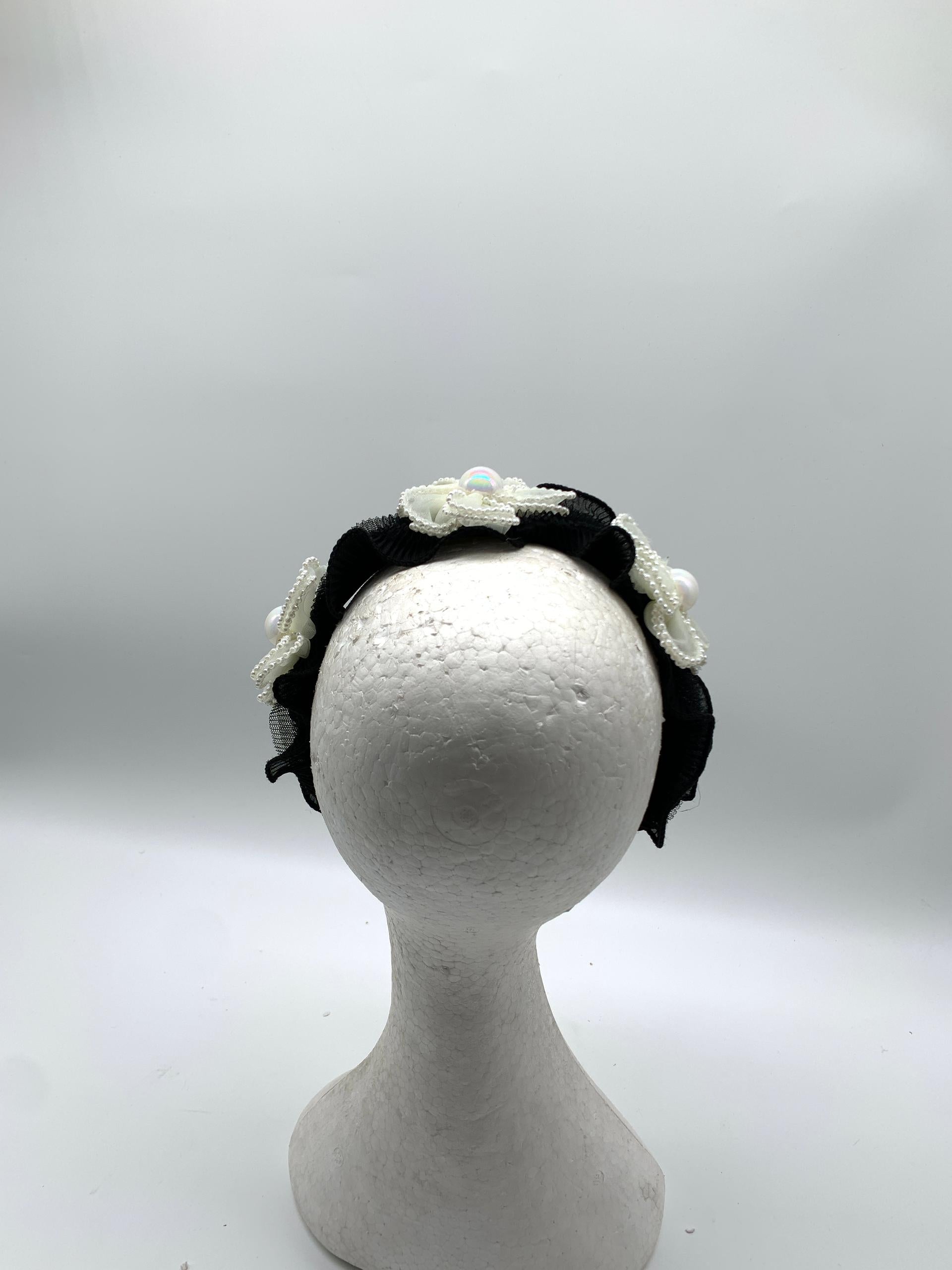 Black and White Floral Ruffle Headband