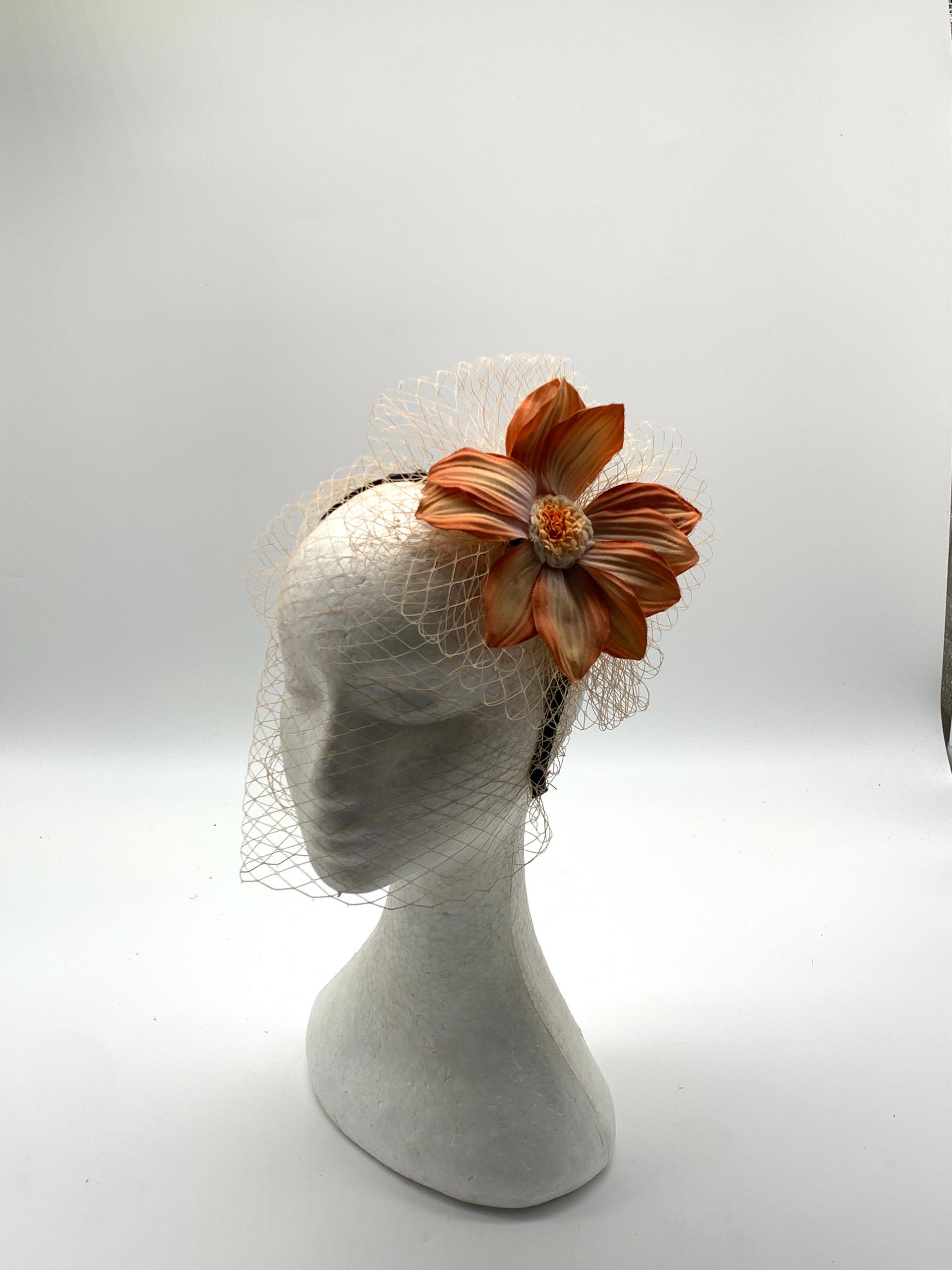 Beige/Burnt Orange Flower Elegance