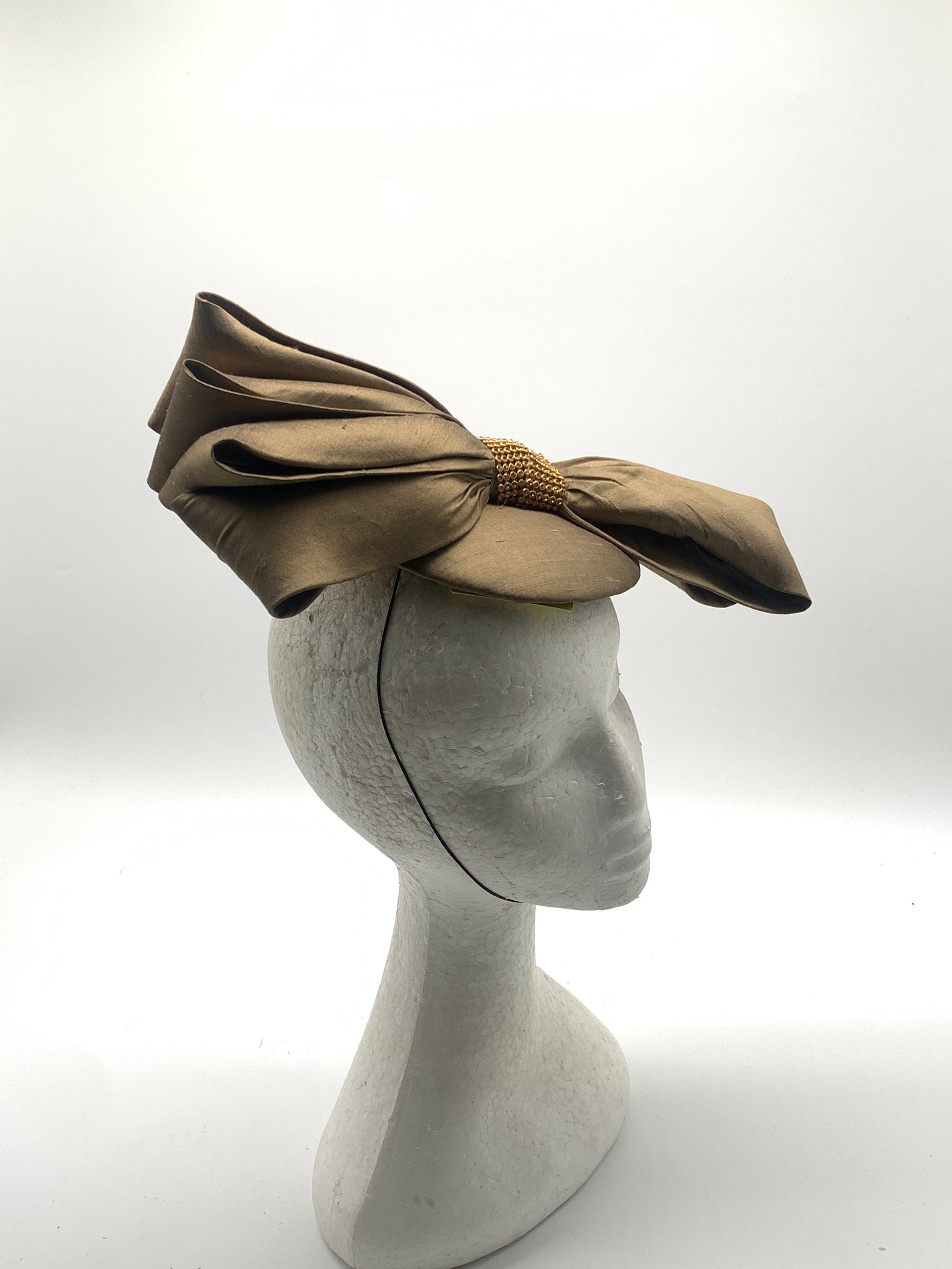 Brown Folds Fascinator