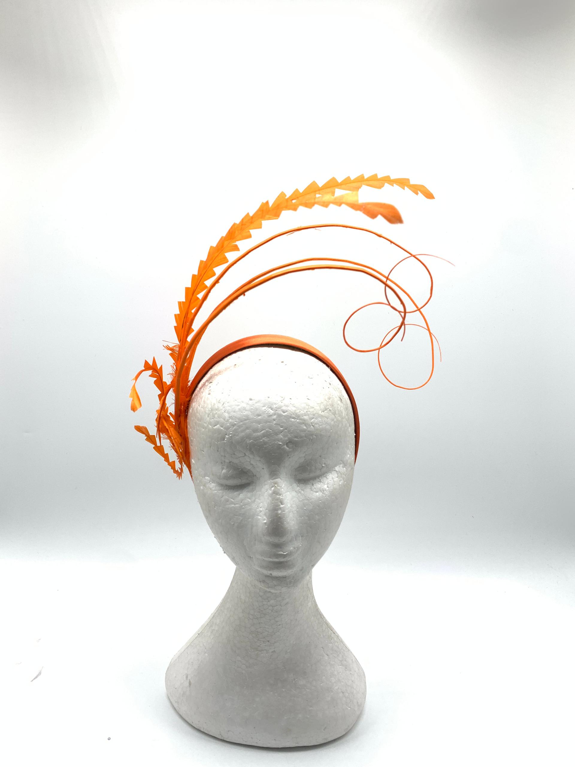 "Elegance Fascinator"