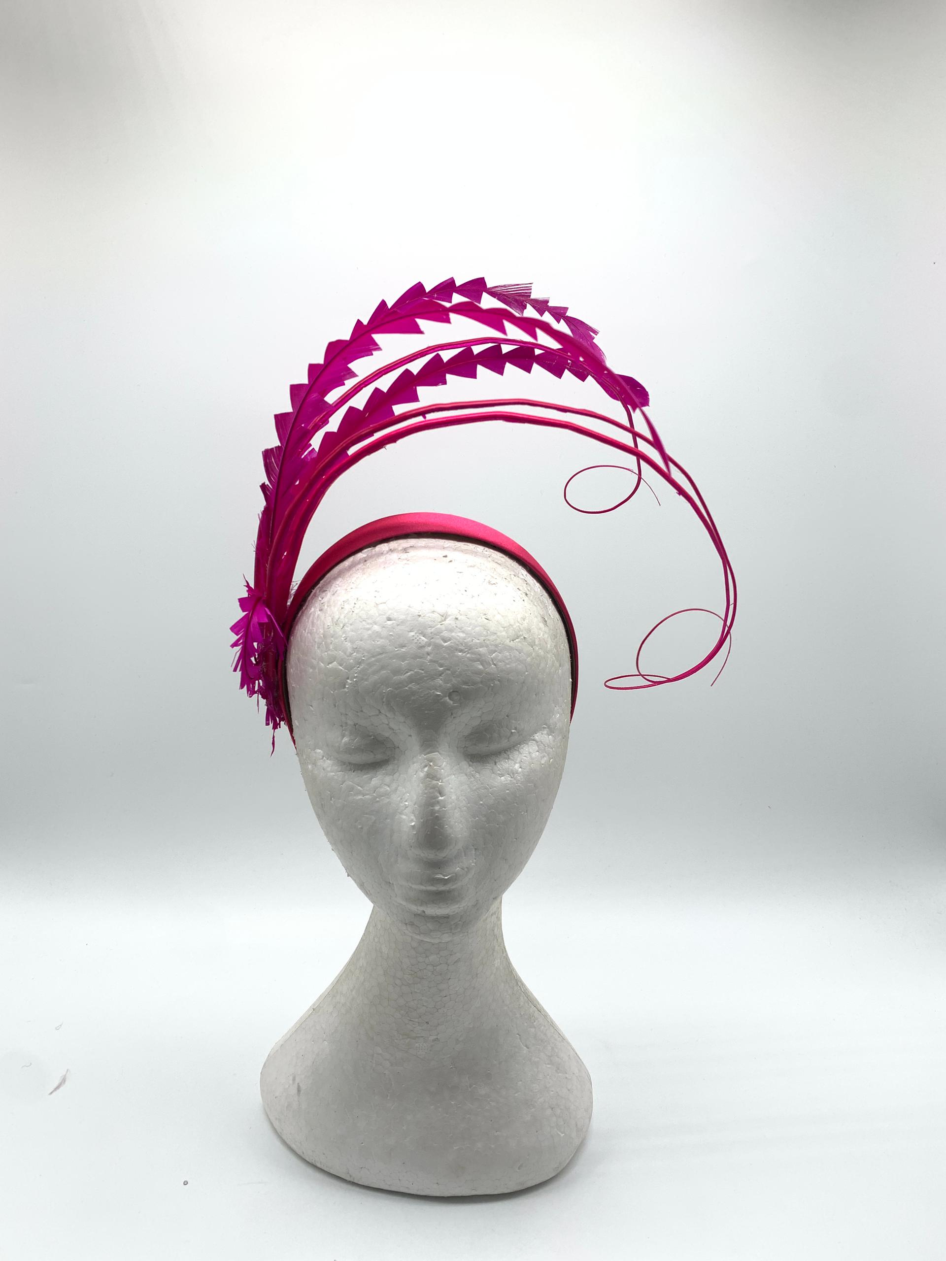 "Elegance Fascinator"