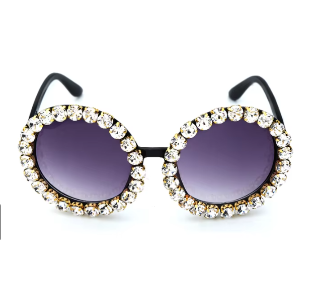 Crystal Chic: Dazzling Round Rhinestone Sunglasses