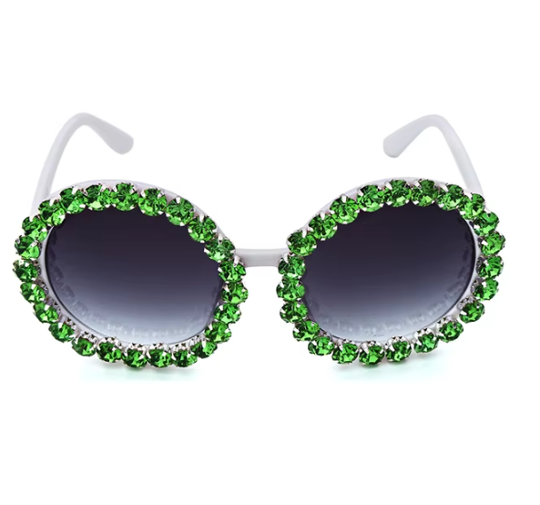 Crystal Chic: Dazzling Round Rhinestone Sunglasses