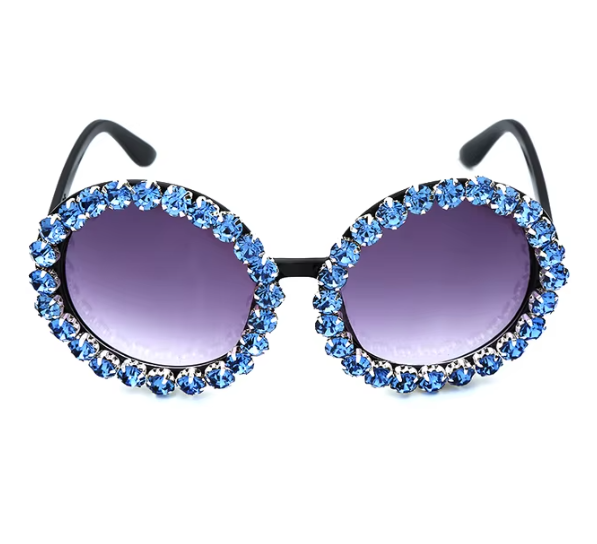 Crystal Chic: Dazzling Round Rhinestone Sunglasses