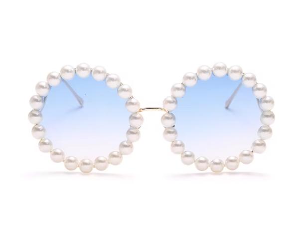 Pearl Glam: Luxe Round Sunglasses