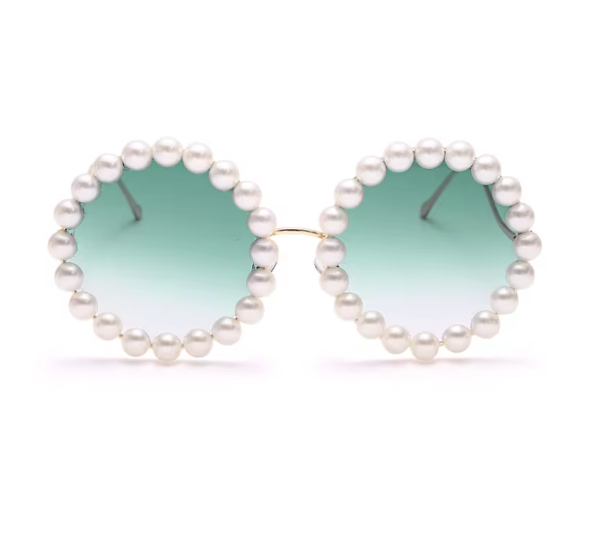 Pearl Glam: Luxe Round Sunglasses